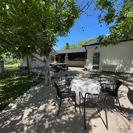 Casa Lavanda 度假居 斯雷姆斯基卡尔洛夫奇